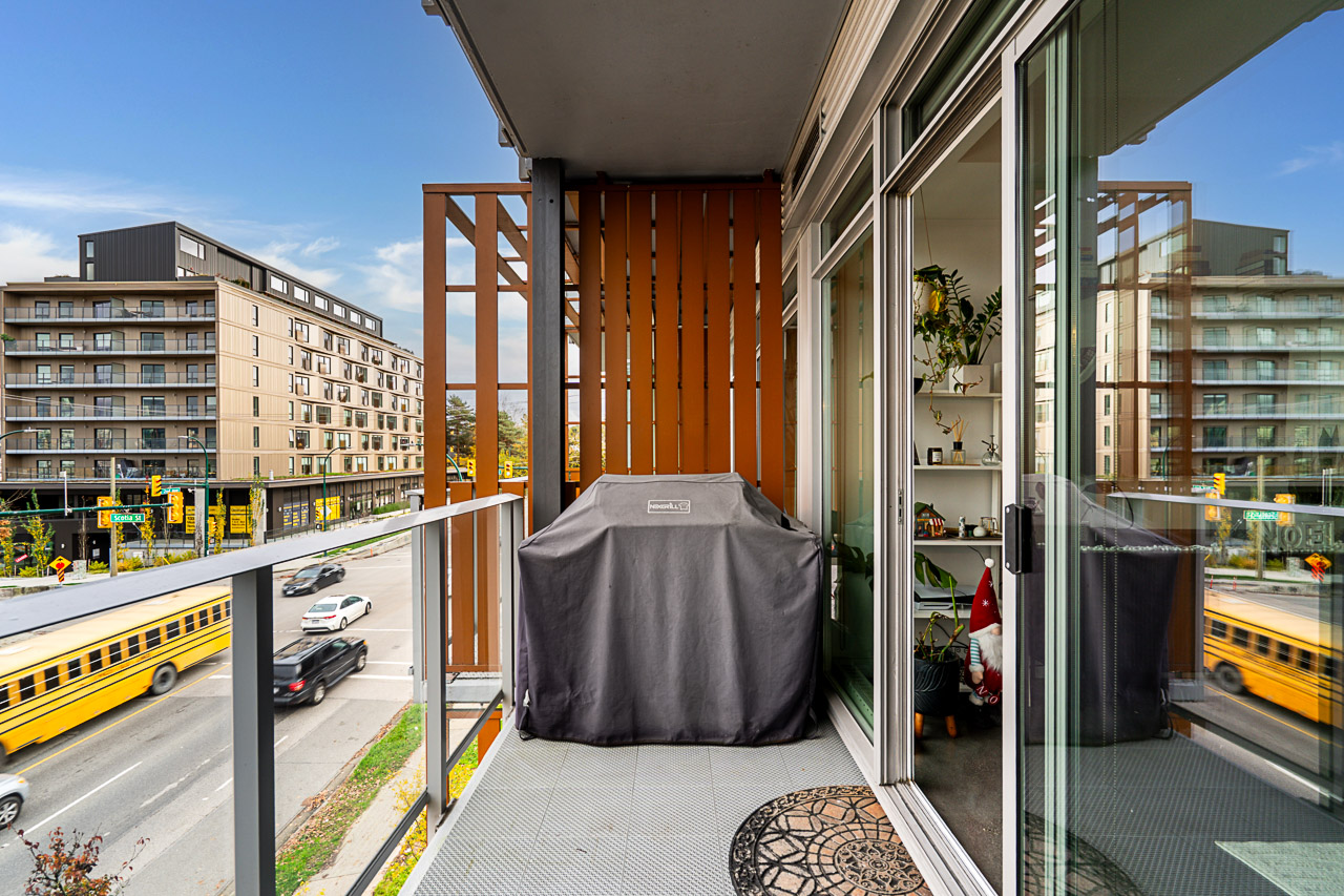 #417 - 256 E. 2nd Avenue